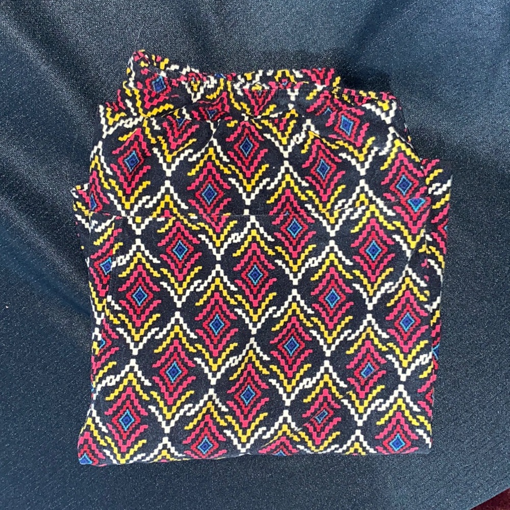 Lularoe TC Tribal pattern leggings